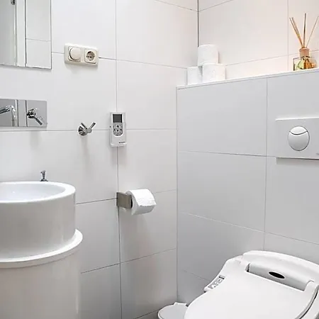 Boathotel 4* Amsterdam
