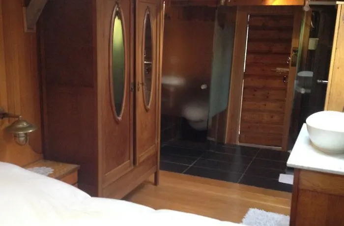 Bed & Breakfast Boathotel