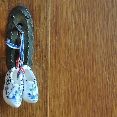 Boathotel Bed & Breakfast